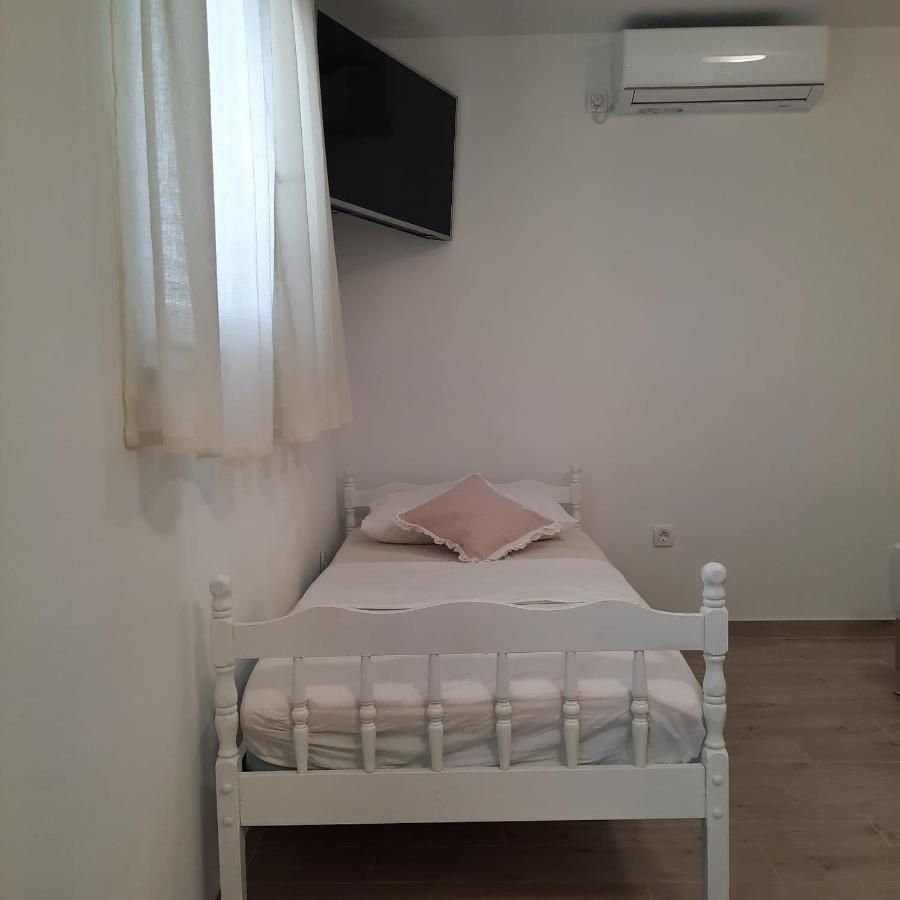 Studio Apartman Mare Trogir Kültér fotó